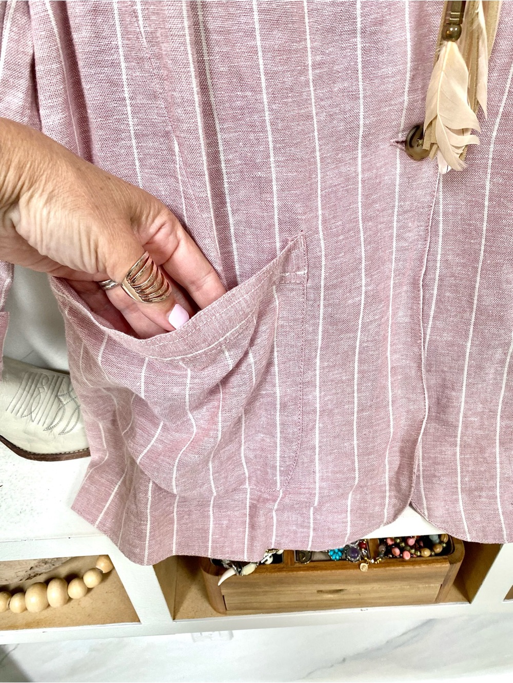Blush LINEN boho blazer w resort vacay shabby chic summer vibe - Picture 4 of 15